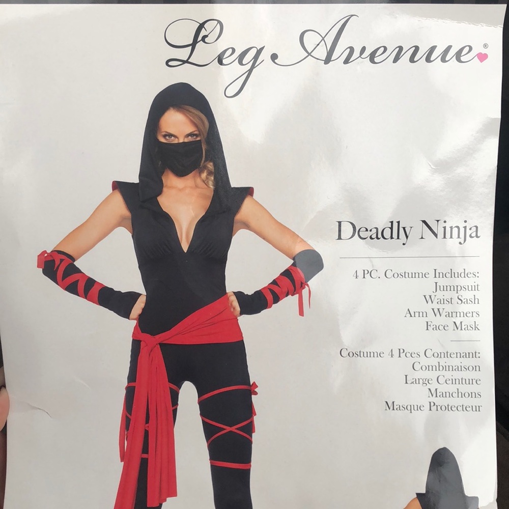 Leg avenue ninja costume